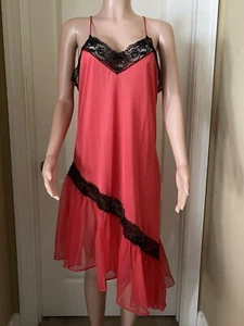 VINTAGE ROT SCHWARZ NYLON DURCHSICHTIG SPITZE DESSOUS KLEID KLEID LARGE HERGESTELLT IN USA - Bild 1 von 15