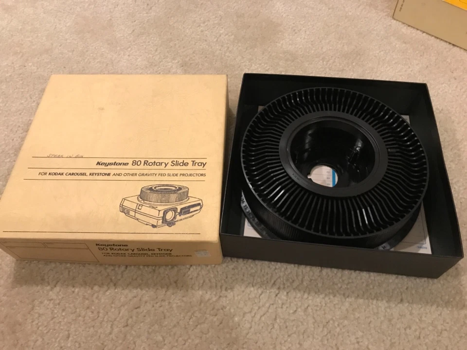 Genuine KEYSTONE Carousel 80 Slide Tray Vintage - Image 1 of 1