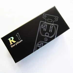R-1 Official Oyaide [20A wall outlet] Outlet for audio ♪♪「SWO-ULTIMO SERIES」 - Picture 1 of 3