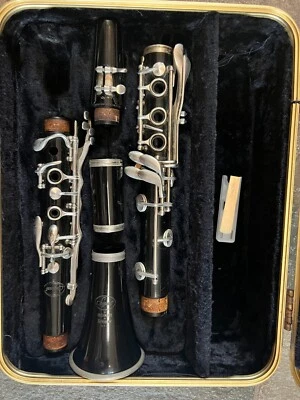 Clarinete Selmer Signet con estuche. USA Foto 1 de 4