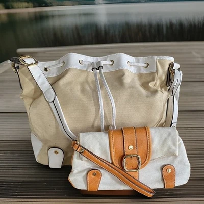 Bolso de mano y muñeca ISAAC MIZRAHI blanco beige imitación cuero hobo Foto 1 de 4