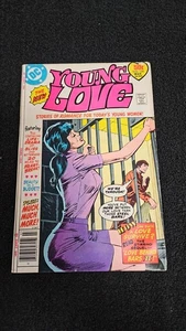 1977 DC COMICS YOUNG LOVE #124 NEWSSTAND BACK COVER STAIN VINTAGE PRISON ROMANCE - Picture 1 of 4