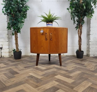 Vintage G Plan Fresco 2 Door Teak Corner Cabinet Mid-Century Retro Scandi Danish - Image 1 of 4