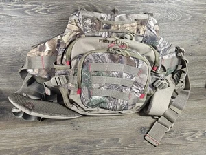 Paquete de pecho camuflado Fieldline Pro Series con arnés - correas ajustables, varios bolsillos - Imagen 1 de 7