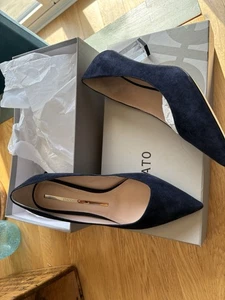 Staccato Heels Sandals Size Uk 3 Eu 36 Clear Transparent Heel Navy Suede New - Imagen 1 de 4