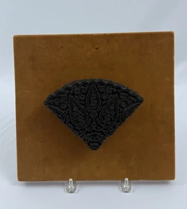 Wooden Hand Carved Beautiful Ethnic Design Textile Printing Block Framed - Bild 1 von 11