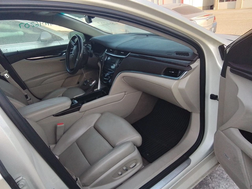 Bolsa de aire superior delantera para tablero Cadillac XTS 2013-2019 pasajero Foto 1 de 4