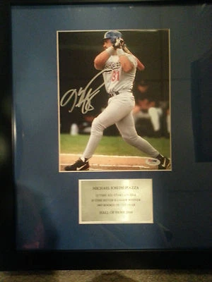 Mike Piazza Signed Dodgers 16x19 Custom Framed Photo Display (PSA COA) - Image 1 of 4