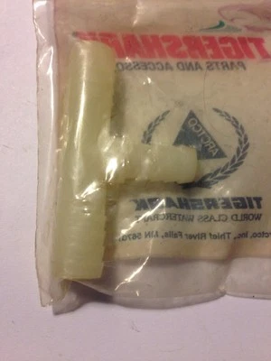 Tigershark Arctic Cat Tee Fitting 0673-137 1/2 X 1/2 X 3/8 Nos Oem Daytona - Image 1 of 3