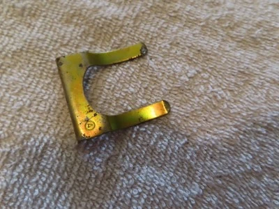 GM CERRADURA PUERTA CILINDRO RETENEDOR CLIP DE RETENCIÓN CHEVY BUICK OLDSMOBILE PONTIAC CAD Foto 1 de 2