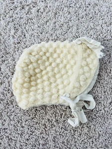 Antique Baby Bonnet Vintage Ivory - Picture 1 of 7