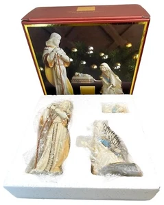 Lenox First Blessing The Holy Family 3-teiliges Figurenset mit Box 6238430 - Bild 1 von 13