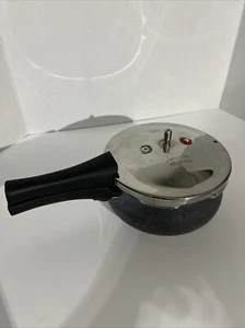 Prestige Deluxe Duo Plus Induction Base Aluminum Pressure Cooker,1.5Litres Black - Picture 1 of 4