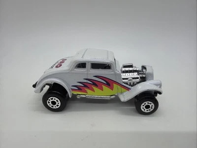Vintage 1982 Matchbox White 33 WILLYS STREET ROD Pro Street Rare Pink Flame +NM - Image 1 of 4