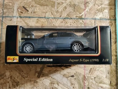 Coche diecast Jaguar S-Type 1998 azul escala 1:18 edición especial Maisto 31865 Foto 1 de 4