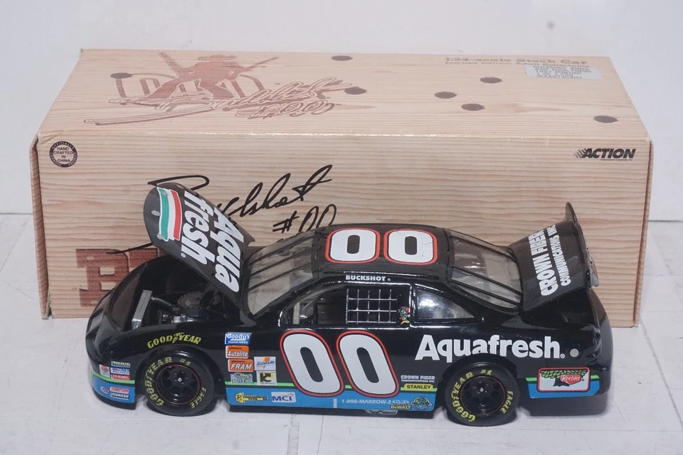 Buckshot Jones 1997 AQUA FRESH Nascar 1/24 Diecast Pontiac Action Nascar Model - Image 1 of 4