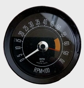 Smiths 8 Cylinder 100mm Rev Counter / Tachometer & Brackets - Triumph Stag - Picture 1 of 3