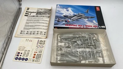  HOB1573 Hobby Craft Vampire MK.I WWII Jet 1/48 - Immagine 1 di 2