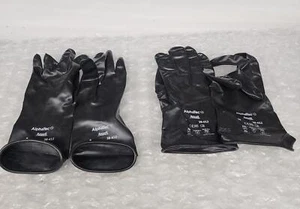 ALPHATEC 38-612 BLACK RUBBER GLOVES - Picture 1 of 4