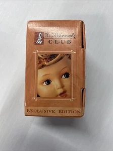"Hummele, Little Bee Baby Girl" M.I. Hummel, Hum #365 Empty Box - Picture 1 of 3