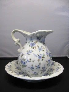 Set of Royal Tokyo Japanese tableware - jug and bowl - Picture 1 of 8