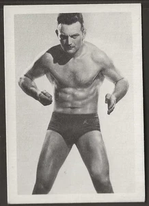 SOMPORTEX-FAMOUS TV WRESTLERS 1966-#37- ROGER DELAPORTE  - Picture 1 of 2