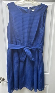 Tommy Hilfiger Dress Sleeveless Women's Size 18 Blue Stripe Fit & Flare Lines - Picture 1 of 13
