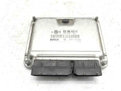 VW BORA Variant 1J6 Engine Control Unit 038906019AT 1.90 Diesel 2002 30410500 - Immagine 1 di 4