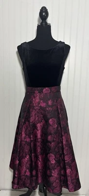 Vestido Floral WHBM Casa Blanca Mercado Negro Rosa Negro Talla 4 Terciopelo Triturado Foto 1 de 4