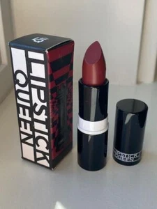 NUEVO EN CAJA LÁPIZ LABIAL REINA lápiz labial ajedrez torre (impredecible) 0,12 oz / 3,5 g - Imagen 1 de 1