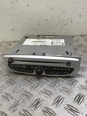 Radio ohne Code Renault Scenic III (JZ) 2.0 16V 140 CVT - Bild 1 von 2