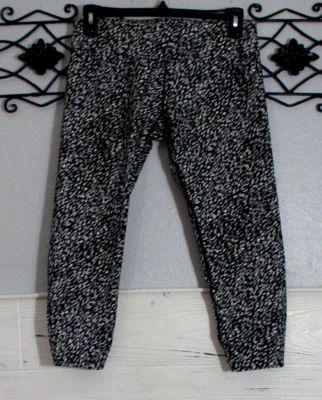 Pantalones Calvin Klein Crop Activewear Talla M Espalda Compresión Cintura Elástica Foto 1 de 4