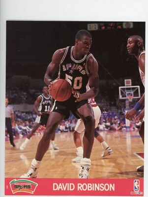 Foto David Robinson 1990 Aros / San Antonio Spurs 8"X10" Foto 1 de 3