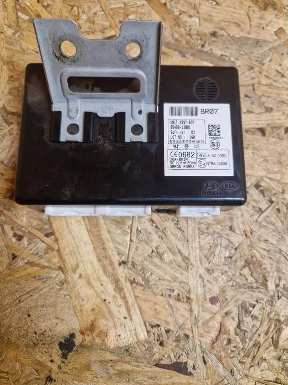 Hyundai i20 (PB PBT) 2013 Other ECU Modules 954001JBB1 JOT13437 - Image 1 of 4