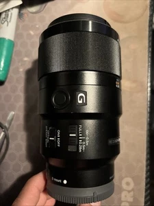 Sony FE 90mm f/2.8 Macro G OSS Lens - Picture 1 of 4