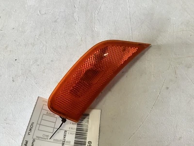 Driver Left Corner/Park Light Side Marker Fits 21-23 ESCALADE 344606 - Image 1 of 4