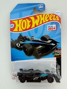 Hot Wheels 2024 HW Race Day 9/10 Formula E Gen 3 193/250 - Picture 1 of 7