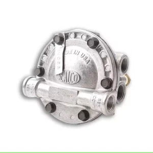 Sealco 110228 Service Relay Valve 3/8" Ports 5.5 PSI Crack Non-ABS w/ Mount Kit - Picture 1 of 6