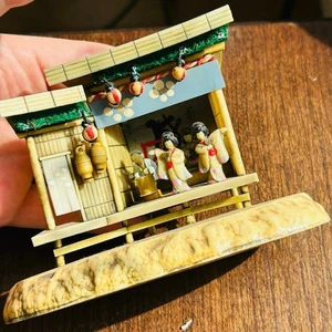 Vintage Japanese celluloid Diorama miniature musical performance geisha figures - Picture 1 of 12