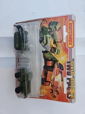 Matchbox Superfast Military  Twin Pack Dump Truck Bulldozer Tp 26 - Image 1 of 2