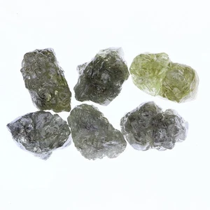 Natural Loose LC LIGHT SHADE 1.79CT 4.00 TO 4.50MM Rough Diamond - Picture 1 of 1