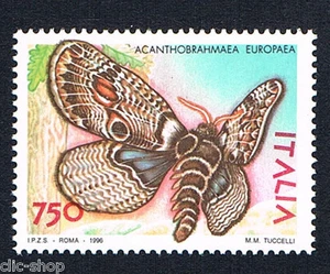 ITALIA 1 FRANCOBOLLO FARFALLE ACANTHOBRAHMAEA EUROPEA 1996 nuovo** - Foto 1 di 1