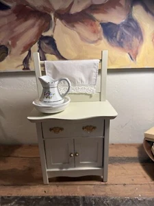 American Girl Vintage Retired Washstand - Picture 1 of 5
