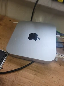 2012 Apple Mac Mini i5 2.5Ghz A1347 4GB RAM 500 GB HD OS YOSEMITE - Picture 1 of 5