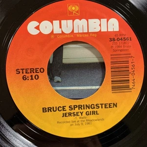BRUCE SPRINGSTEEN / E STREET BAND : Cover Me / Jersey Girl 7” 45 1984 CBS NOS M- - Picture 1 of 2