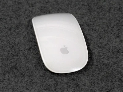 Apple Magic Mouse 2 Generation A1657 in weiß - Bild 1 von 3