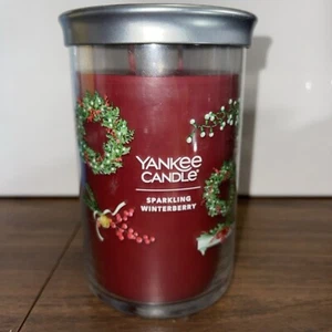 Yankee Candle Signature Large Tumbler “SPARKLING WINTERBERRY” Two Wick 20 oz - Picture 1 of 4