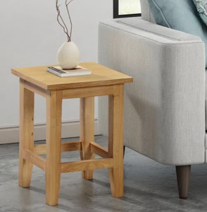 Small Side Table, Wooden Oak Veneer Coffee/Occasional Table, Bedside Lamp Stand - Picture 1 of 8