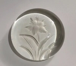 Paperweight Frosted Glass Clear Cut Crystal Etched Venitian Floral - Picture 1 of 5