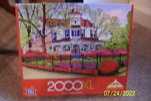 Hunter House in Madison, Ga. - 2000 Piece Puzzle - NEW - Factory Sealed